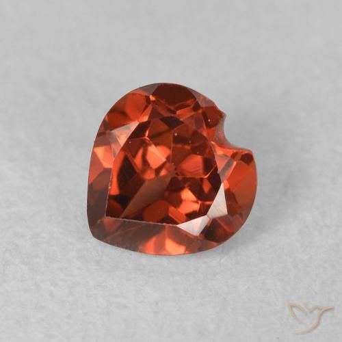 0.65ct Natural Rojo grosella Granate piropo, Corazón, VS
