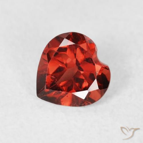 0.54ct Natural Rojo medio Granate piropo, Corazón, VS