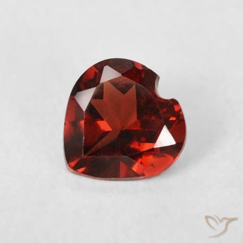 0.56ct Natural Rojo sangría Granate piropo, Corazón, VS