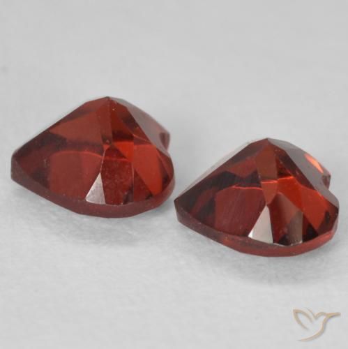 Gemas de Granate piropo Rojo intenso natural de 1.26 ct, Corazón, VVS-VS