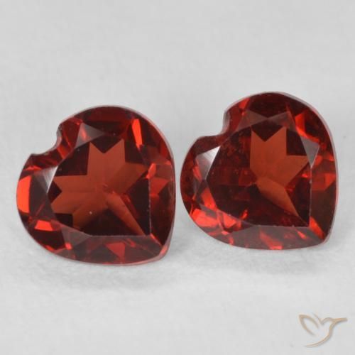 Gemas de Granate piropo Rojo intenso natural de 1.09 ct, Corazón, VVS-VS