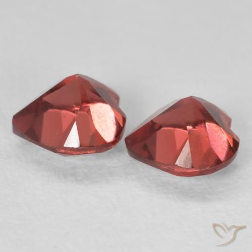 Gemas de Granate piropo Rojo oscuro natural de 1.19 ct, Corazón, VS