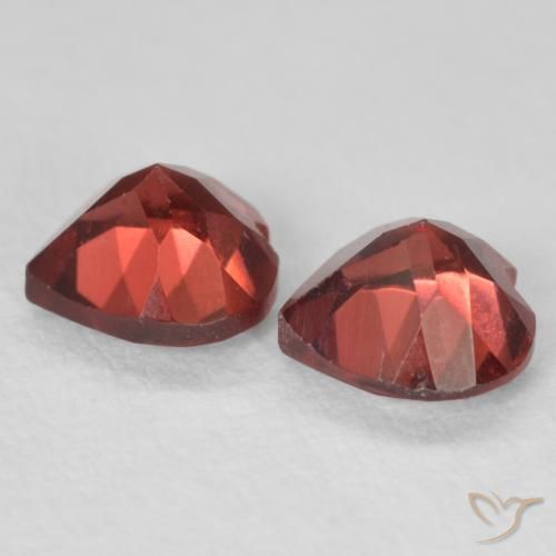 Gemas de Granate piropo Rojo grosella natural de 1.21 ct, Corazón, VVS-VS