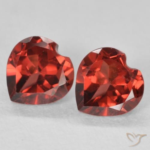 1.24ctw Natural Rojo intenso Granate piropo, Corazón, VS