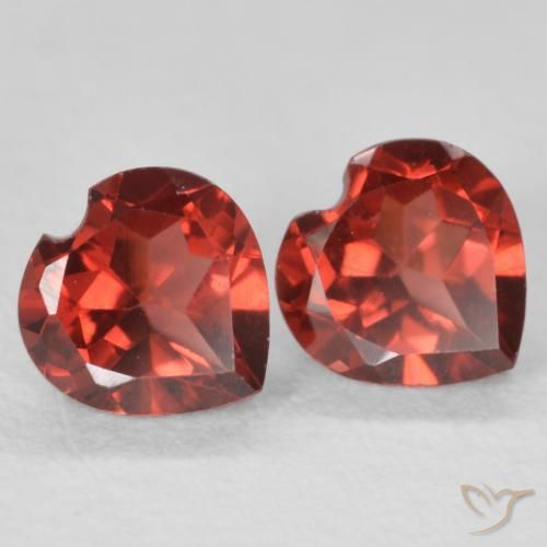 Gemas de Granate piropo Rojo intenso natural de 1.24 ct, Corazón, VS