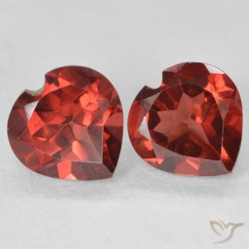Gemas de Granate piropo Rojo oscuro natural de 1.26 ct, Corazón, VS