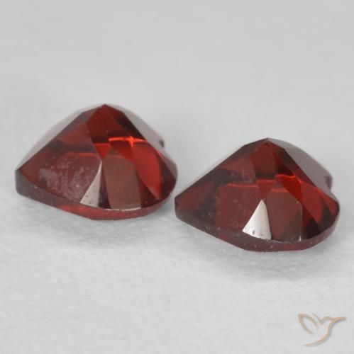 Gemas de Granate piropo Rojo oscuro natural de 1.14 ct, Corazón, VS