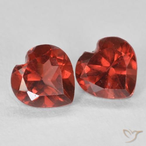 Gemas de Granate piropo Rojo grosella natural de 1.17 ct, Corazón, VVS-VS