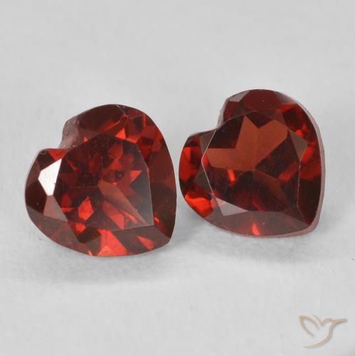 Gemas de Granate piropo Rojo grosella natural de 1.26 ct, Corazón, VVS-VS