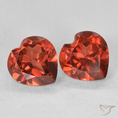 Gemas de Granate piropo Rojo grosella natural de 1.22 ct, Corazón, VS