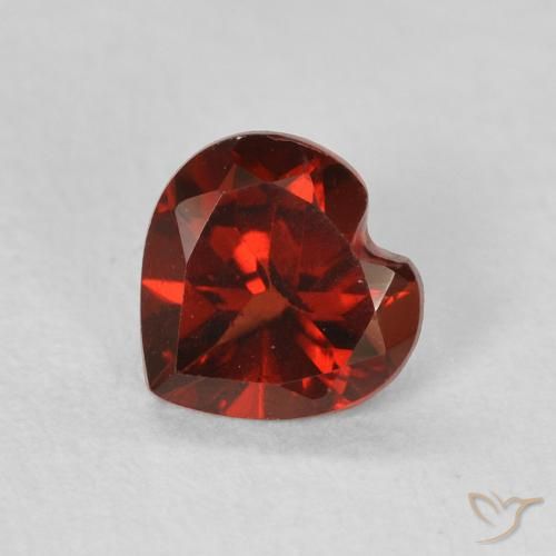 0.54ct Natural Rojo claro Granate piropo, Corazón, VS