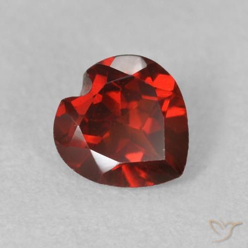 0.59ct Natural Rojo sangría Granate piropo, Corazón, VVS-VS