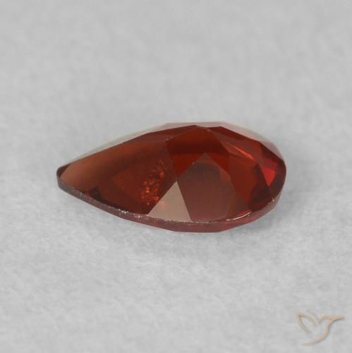 Granate Piropo Rojo medio natural de 0.44 ct, En forma de pera, VS