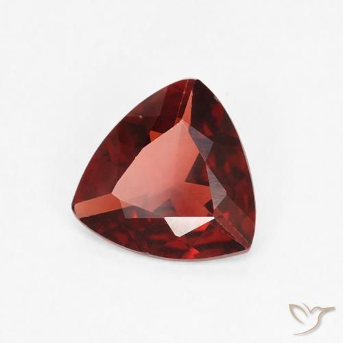 Granate piropo Rojo sangre natural de 0.67 ct, Trillón, VVS-VS