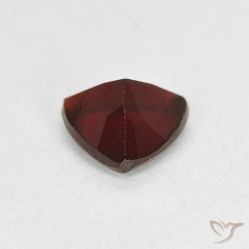 Granate piropo Rojo sangría natural de 0.91 ct, Trillón, VS