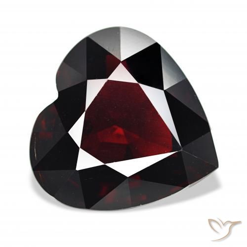 Granate piropo Rojo oscuro natural de 16.80 ct, Corazón, VS
