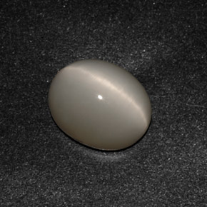 Quartz cat's eye gris natural de 3,07 ct, corte óvalo, opaco