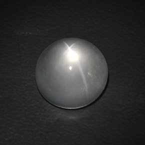 Quartz cat's eye blanco natural de 9,90 ct, corte redondo, transparente