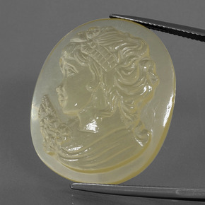 Cuarzo amarillo natural de 45,60 ct, forma elegante, transparente