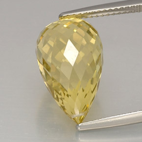 Cuarzo amarillo natural de 10,63 ct, briolette, VVS