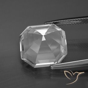 Cuarzo Blanco claro natural de 11.25 ct, Corte Octágono / Esmeralda, VVS
