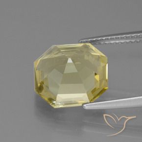 Cuarzo Amarillo claro natural de 5.56 ct, Corte Octágono / Esmeralda, VS
