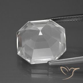 Cuarzo Blanco claro natural de 12.26 ct, Corte Octágono / Esmeralda, VVS-VS