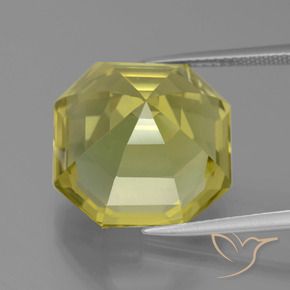 Cuarzo Amarillo claro medio natural de 19.27 ct, Corte Octágono / Esmeralda, VVS