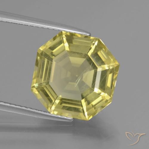 Cuarzo Amarillo medio natural de 7.95 ct, Corte Octágono / Esmeralda, VS-SI