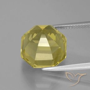 Cuarzo Amarillo claro natural de 11.39 ct, Corte Octágono / Esmeralda, VVS-VS