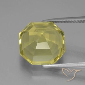 Cuarzo Amarillo laguna natural de 7.70 ct, Corte Octágono / Esmeralda, VVS