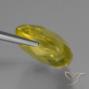 Cuarzo Amarillo claro medio natural de 25.93 ct, Forma Cojín, VVS-VS