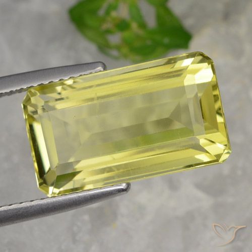 Cuarzo Amarillo claro natural de 8.23 ct, Corte Octágono / Esmeralda, VVS-VS