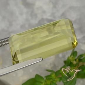 Cuarzo Amarillo medio natural de 8.20 ct, Corte Octágono / Esmeralda, VVS-VS