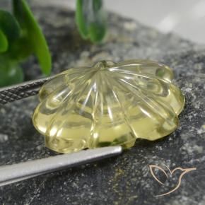Cuarzo Amarillo claro medio natural de 9.60 ct, Corte Flor, Transparente