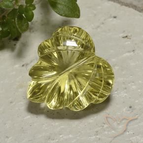 Cuarzo Amarillo medio natural de 12.42 ct, Corte Flor, Transparente