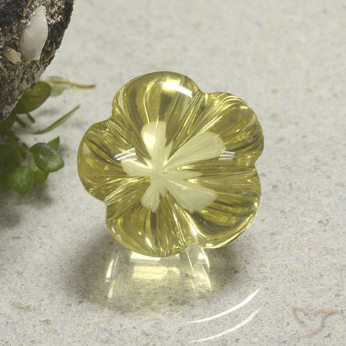 9.60ct Natural Amarillo claro medio Cuarzo, Corte Flor, Transparente