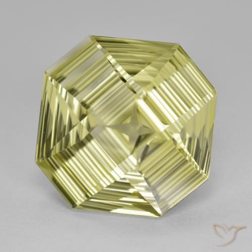 Cuarzo Amarillo verdoso natural de 8.77 ct, Corte Octágono / Esmeralda, VVS
