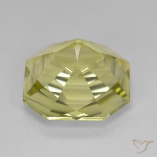 Cuarzo Amarillo verdoso natural de 8.77 ct, Corte Octágono / Esmeralda, VVS