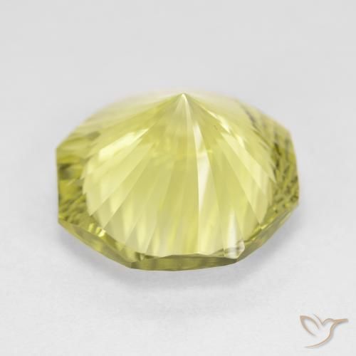Cuarzo Amarillo claro medio natural de 8.38 ct, Corte Octágono / Esmeralda, VVS