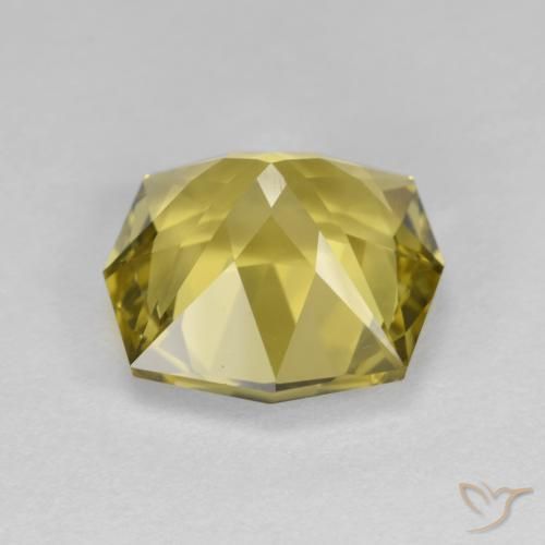 Cuarzo Amarillo medio natural de 4.61 ct, Corte Octágono / Esmeralda, VVS-VS