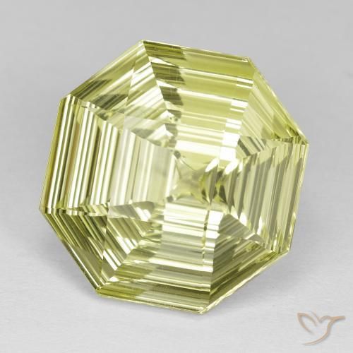 Cuarzo Amarillo medio natural de 13.89 ct, Corte Octágono / Esmeralda, VVS