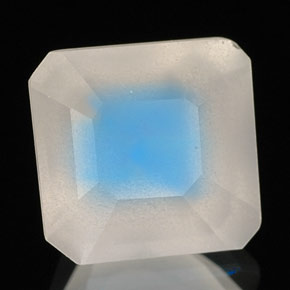 Piedra lunar arcoíris Azul blanquecino natural de 1.52 ct, Transparente, Transparente / Translúcido