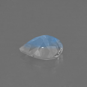 Piedra lunar arcoíris Blanco azul natural de 0.65 ct, En forma de pera, VVS-VS