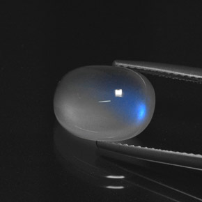 Piedra lunar arcoíris Blanco azul natural de 5.09 ct, Corte Óvalo, Translúcido