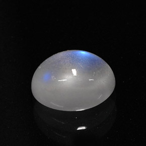 Piedra lunar arcoíris Blanco azul natural de 1.60 ct, Corte Óvalo, Translúcido