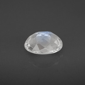 Piedra lunar arcoíris Blanco azul natural de 1.36 ct, Corte Óvalo, VS