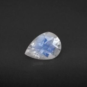 Piedra lunar arcoíris Blanco azul natural de 0.86 ct, En forma de pera, VS