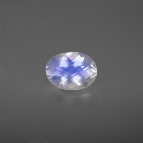 Piedra lunar arcoíris Blanco azul natural de 0.99 ct, Corte Óvalo, VVS-VS