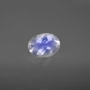 Piedra lunar arcoíris Blanco azul natural de 0.99 ct, Corte Óvalo, VVS-VS